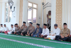 Jumat Keliling, Kapolres OKI Ajak Warga Cegah Karhutla, Narkoba dan Judi Online