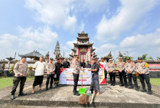 Sambut Hari Bhayangkara ke-80, Polres Muara Enim Tebar Kepedulian di Desa Trans Bali