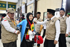 Kakanwil Kemenhaj Sumsel Ingatkan Jemaah Haji Disiplin Gunakan APD Saat di Tanah Suci