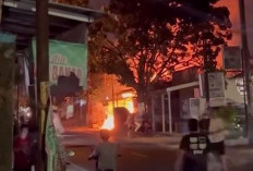 Kebakaran Rumah dan 3 Kios di Sako Palembang, Uang Jutaan dan 2 Unit Motor Ikut Hangus 