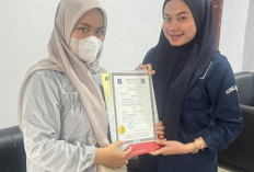 Urus Dokumen ke Korea Selatan, Kanwil Kemenkum Babel Serahkan Sertifikat Apostille