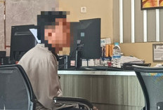 Gerak-Gerik Mencurigakan di Parkiran Mall, Pelajar di Palembang Kegep Bawa Sajam Dicokok Petugas