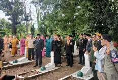 Bupati Bursah Zarnubi Ajak Warga Lanjutkan Perjuangan, Pemkab Lahat Gelar Upacara Hari Pahlawan ke-80