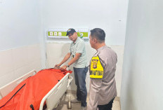 Sopir Bus Meninggal Mendadak Dalam Kendaraan, Personel Polsek Indralaya Ogan Ilir Lakukan Pemeriksaan di TKP
