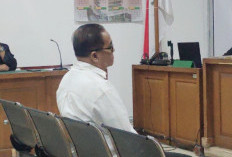 Eks Plt Kadis PMD Wilson Didakwa Terima Aliran Dana Korupsi Batik, Pernah Buron Sebelum Serahkan Diri