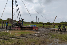 Pembangunan Jembatan Gantung Sungai Dabuk Desa Embacang OKI Dikebut, Diharapkan Selesai Tepat Waktu