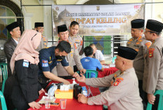 Safari Jumat di Masjid Al-Falah Lorok Pakjo, Wakapolda Sumsel Hadirkan Layanan Kesehatan Gratis
