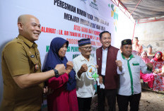 Gubuk Reyot Yunus Kini jadi Layak Huni, Ratu Dewa Serahkan Kunci Rumah Program Bedah Rumah