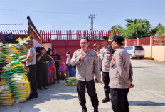 Jual Beras di Lapangan Pasiran Tangga Takat Palembang, 1200 Karung Beras Ludes Diborong Warga 