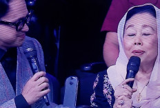 KEJUTAN, Bu Sinta Nuriyah Hadiri Top 7 D’Academy 7, Kenang Gus Dur hingga Nyanyikan Fatwa Pujangga