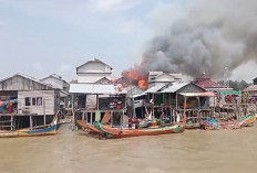 2 Unit Rumah dan Gedung Walet di Desa Simpang Tiga Jaya OKI Hangus Terbakar