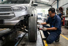 Ban Mobil Botak Sebelah Jangan Dipakai Ngebut di Tol! Ini Penyebab dan Risiko yang Mengintai