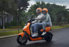 Hadapi Musim Hujan, Ini 7 Cara Aman Naik Motor Listrik, Tips Dari Tim Safety Riding Astra Motor Sumsel