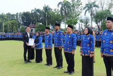 Ribuan PPPK Paruh Waktu Kabupaten OKI Dikukuhkan Bupati OKI
