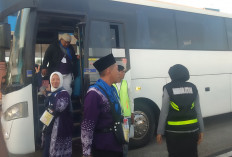 Penantian 12 Tahun Meski Istri Berpulang, CJH Asal OKU Timur Ini Fokus Jaga Kondisi Fisik di Tanah Suci 