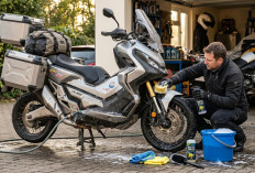 Baru Pulang Perjalanan Jauh? Begini Cara Mencuci Motor Matik yang Benar Agar Mesin Tetap Halus dan Nyaman