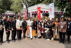 9 Tahun Berkarya di Panggung HUT RI, Damri Aprizal Pernah Membawa Tari Kolosal Sumsel sebagai Tim Kurator