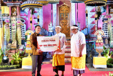 Ratu Dewa Salurkan Bantuan Pure, Rayakan Nyepi 2026 di Palembang