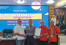 Penuhi Persyaratan Administratif, Partai Gerakan Rakyat Terima SKT dari Kanwil Kemenkum Sumsel