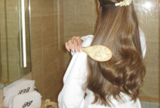 7 Tips Merawat Rambut Agar Tetap Sehat, Kuat, dan Berkilau: Cara Hemat tanpa ke Salon!