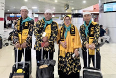 3 Keluarga Deklarator DPW PKB Sumsel dan Perempuan Bangsa Diberangkatkan Umroh