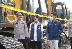 11 Pelaku PETI Ditangkap, Empat Ekskavator dan Lima Truk Batubara Disita Polisi