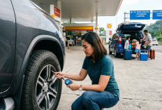 Jangan Asal Berangkat! Begini Cara Cek Tekanan Ban Mobil Sebelum Road Trip Akhir Pekan di Tol Trans Sumatera