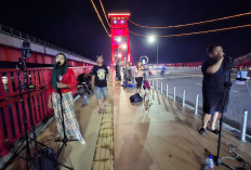 Omset Rp1 Juta Sehari Lenyap Imbas Kreativitas Tiktokers Promosikan Jembatan Ampera Dilarang, Soal Parkir 