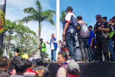 Unjuk Rasa Driver Ojol di Palembang, Desak DPRD Sumsel Ciptakan UU Teknologi Transportasi Online 