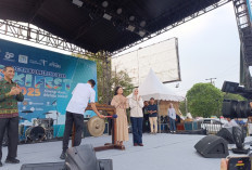 Bupati OKI Ajak Masyarakat Majukan Ekonomi Kreatif Lewat OKI Fest 2025