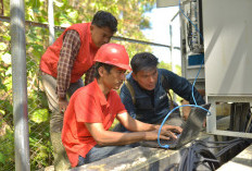 Jaga Konektivitas Warga di Huntara, Telkomsel Perkuat Akses Internet