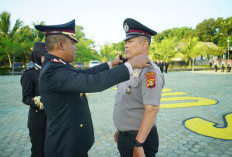 Polres OKI Upacara Penghormatan, Aiptu Hipni Raih Kenaikan Pangkat Pengabdian menjadi IPDA
