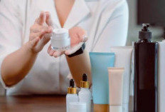 Jangan Keliru! Begini Urutan Pemakaian Skincare Malam untuk Memperbaiki Skin Barrier Saat Cuaca Lembab