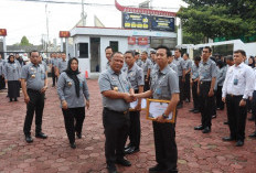 Apel Pagi Kemenkum Sumsel: Tegaskan WBBM dan Ganjar Pegawai Berprestasi