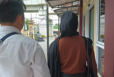 Mahasiswi di Palembang Dijebak Teman Masa Kecilnya di Kampung, Ditindih Muka Diancam Pisau Tangan Diborgol 
