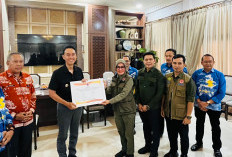 Bupati OKI Terima Bantuan Darurat Banjir Senilai Rp395,4 Juta dari BNPB RI