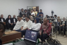 Hakim Beberkan Fakta Mengejutkan: Ada Pertemuan Bupati OKU dan Dua Legislator Sebelum Cairnya Uang Muka Proyek