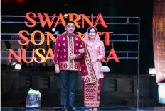 Bupati Ogan Ilir & Istri Tampilkan Songket Motif Padi Pegagan di Hadapan Istri Wapres Selvi Gibran Rakabuming