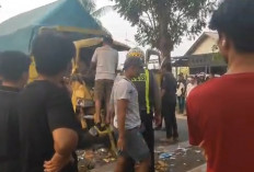 Truk Diesel Tabrakan dengan Bus Damri di Jalintim dekat Polres OKI, Bagian Depan Truk Ringsek