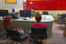 Dianiaya Hingga Diancam Pakai Sajam Usai Dituduh Mencuri, Didampingi Ibu Pemuda Ini Lapor Polisi 