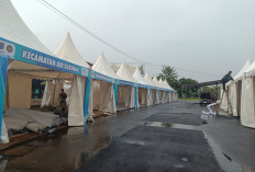 Stand Pameran OKI Fest Sambut HUT Kabupaten OKI Dikebut