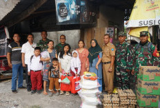 Kodim 0402/OKI Berikan Bantuan ke Korban Musibah Kebakaran di Desa Serinanti OKI 