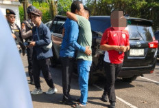 Heboh KPK di Muara Enim, Foto Edison Dikawal Ketat Beredar, Benarkah Sang Bupati Terjaring OTT?