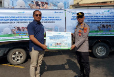 Semangat Iduladha! Pelindo Regional 2 Palembang Salurkan 18 Hewan Qurban untuk Masyarakat