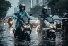 Duet Skutik Premium: Mesin NMAX Turbo atau PCX 160 yang Lebih Tahan Panas saat Banjir
