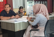 Wanita di Palembang Terbangun Dengar Kegaduhan Depan Rumah, Didatangi OTK Kaca Dipecahkan Diancam Ditembak