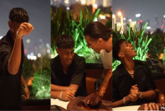 Jelang Laga Spanyol vs Prancis, Lamine Yamal Santap Steak Tomahawk, Disuapi Langsung Salt Bae