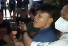 Kisruh Penahanan Kasus Korupsi Kredit Macet Rp1,6 T, Kolega Diduga Halangi Wartawan Ambil Gambar Tersangka