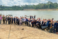  PT TeL Bersama Pemerintah dan Masyarakat Gelar Aksi Bersih Sungai Lematang
