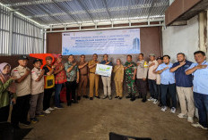 Pelindo Regional 2 Palembang Salurkan Bantuan Pembangunan TPS3R dan Mesin Pencacah Plastik Ke Kecamatan IT II